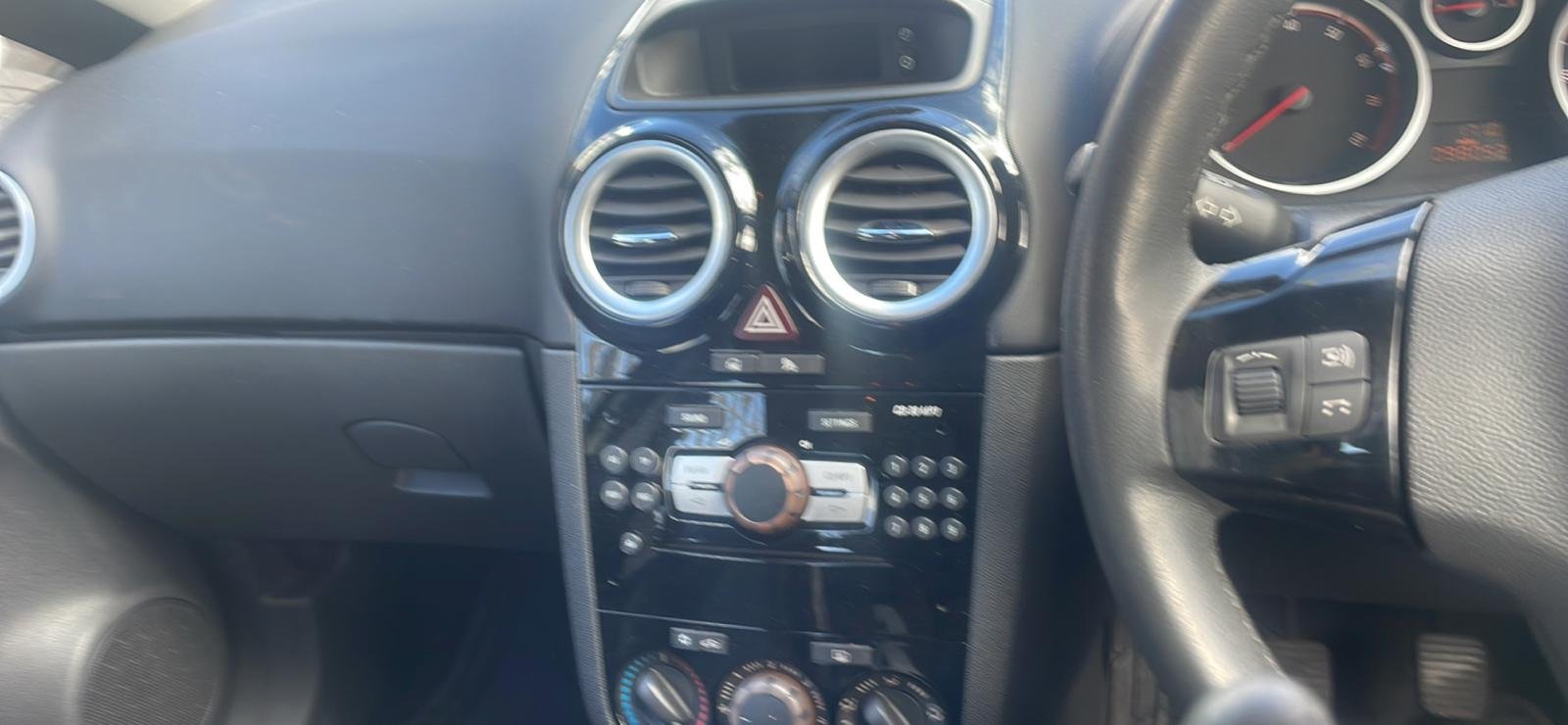 
								Vauxhall Corsa 2007 full									