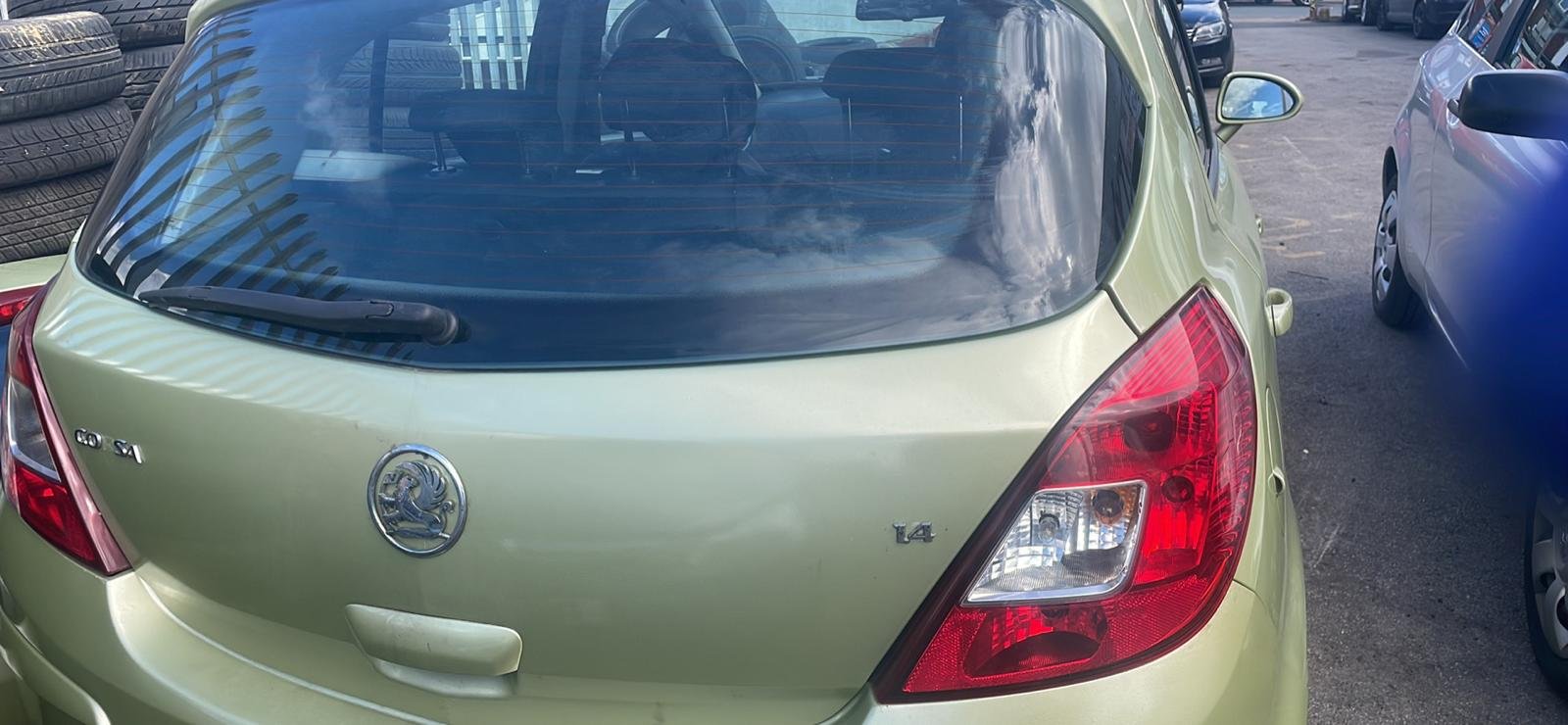 
								Vauxhall Corsa 2007 full									