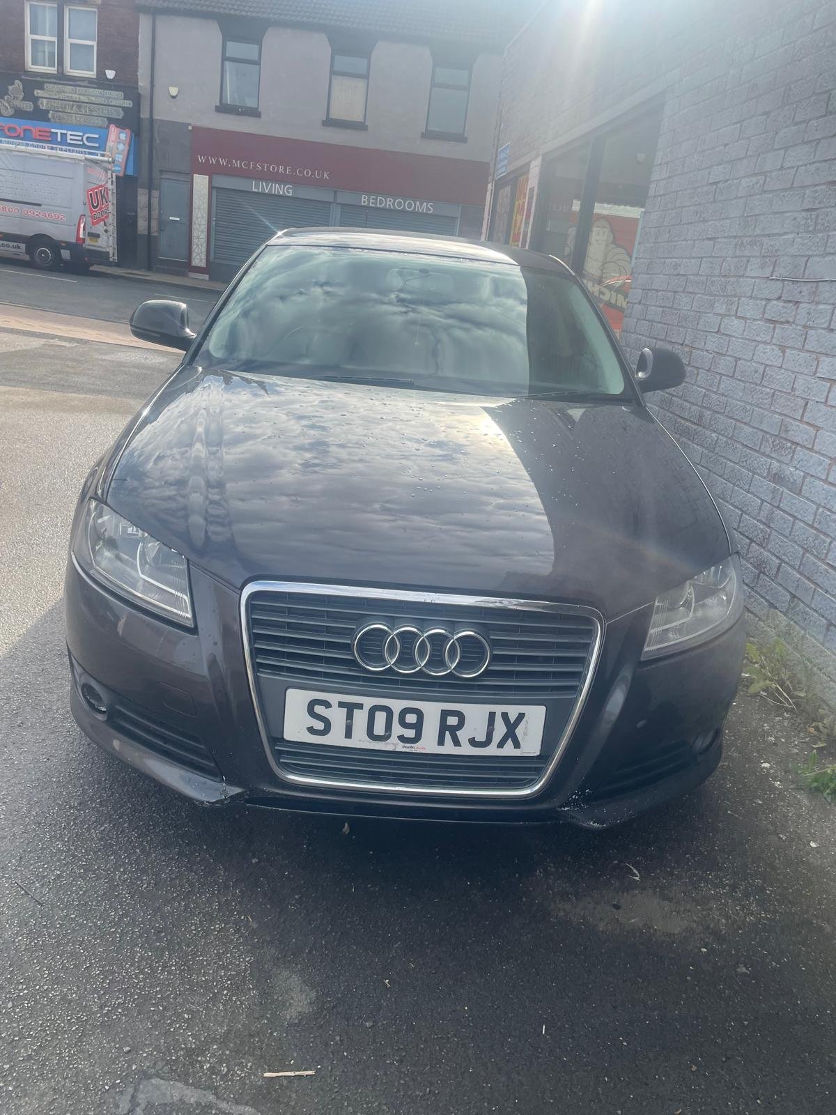 
								AUDI A3 Sportback E Sport TDI 2009 full									