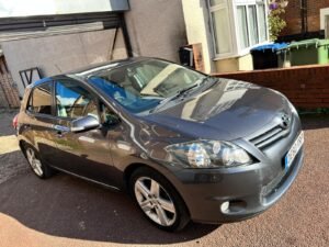 Toyota Auris SR Valvematic 2010