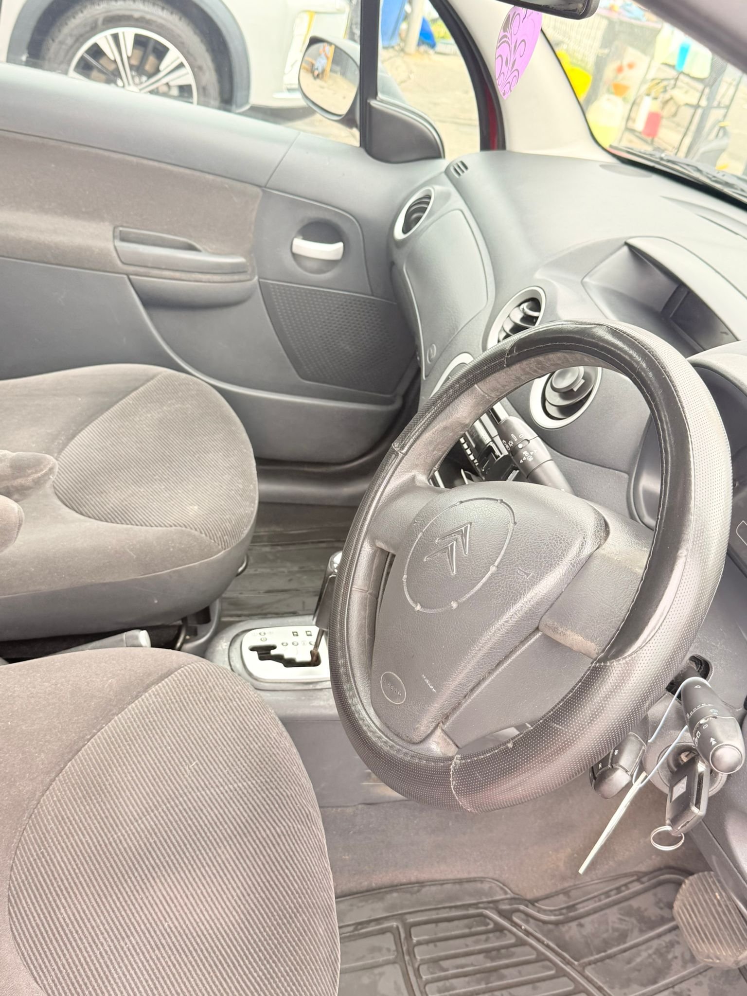 
								Citroen C3 2008 full									