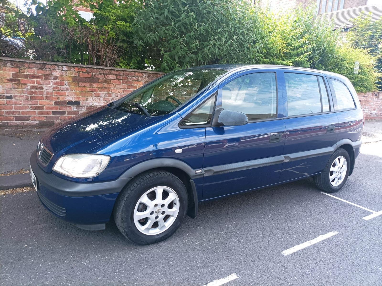 
								Vauxhall Zafira 2004 full									