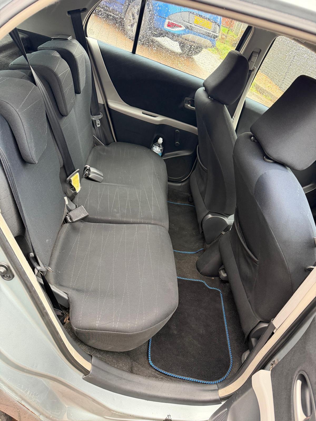 
								Toyota Yaris TR D-4d S-A 2008 full									