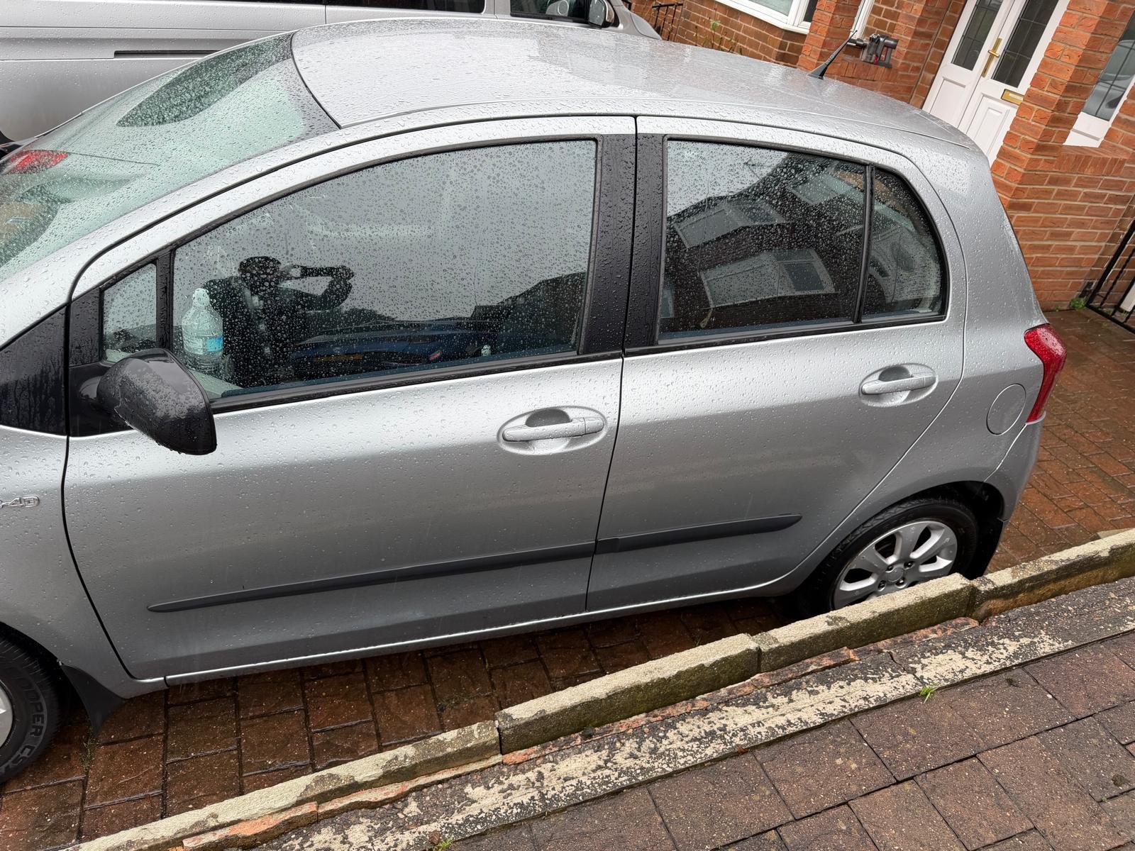
								Toyota Yaris TR D-4d S-A 2008 full									