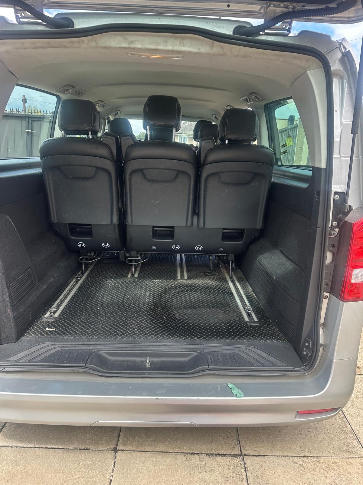 
								2021 Mercedes Benz Vito Tourer Silver L3 XLWB full									