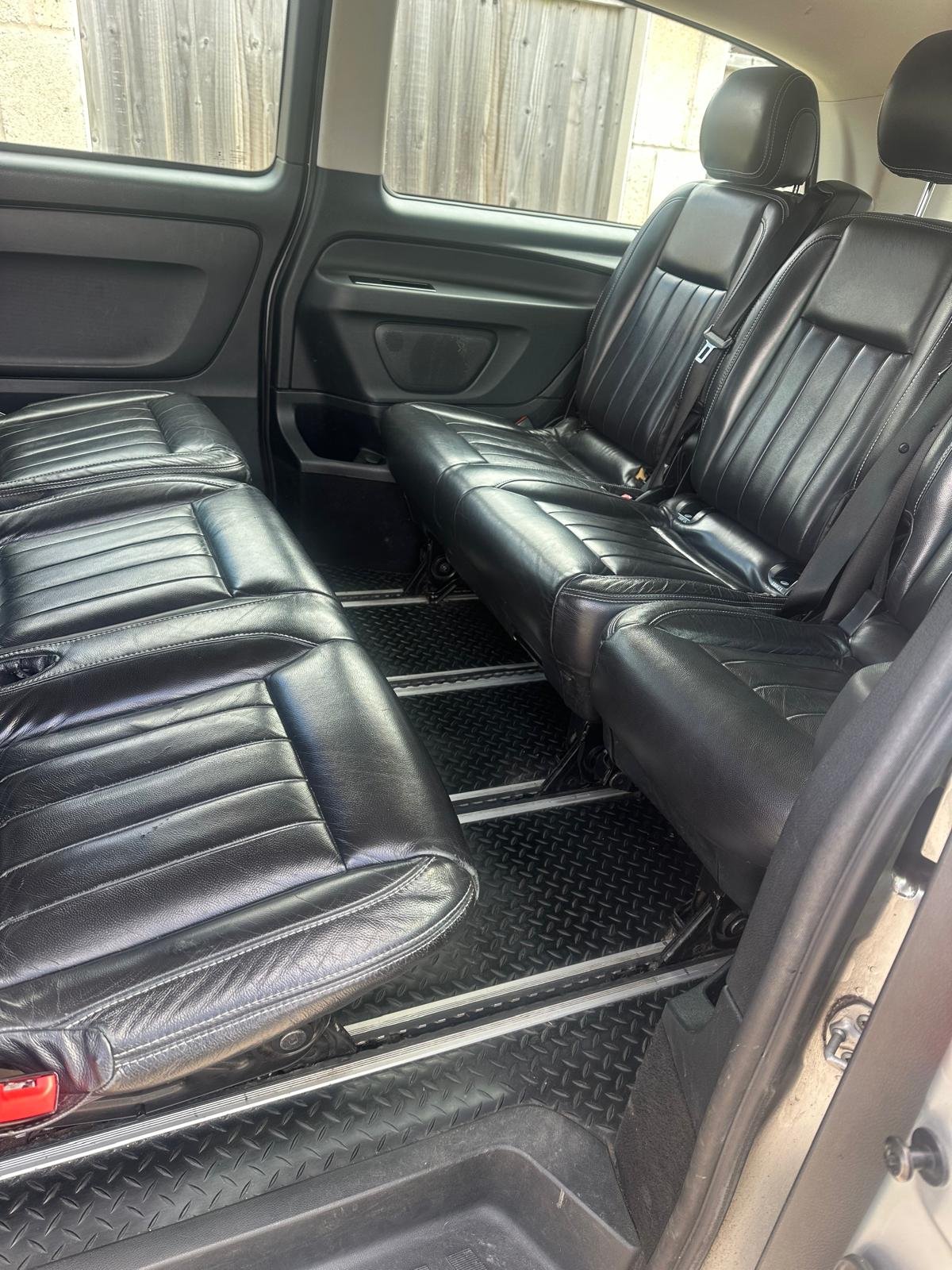 
								2021 Mercedes Benz Vito Tourer Silver L3 XLWB full									
