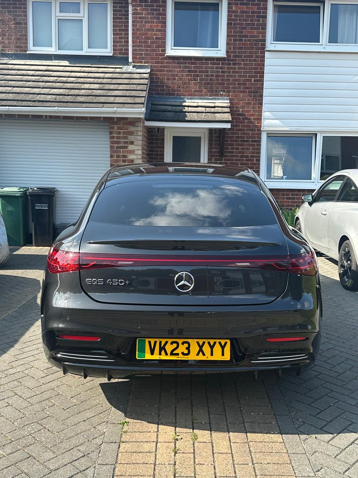 
								Mercedes Benz EQS 450+ AMG Line Premium + full									