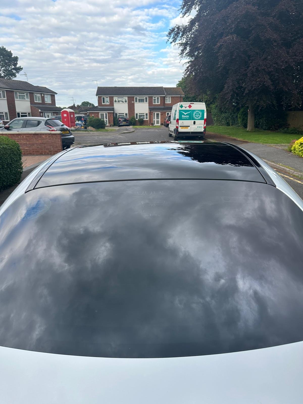 
								Mercedes Benz E 300 AMG LN Night ED Prem+D A full									