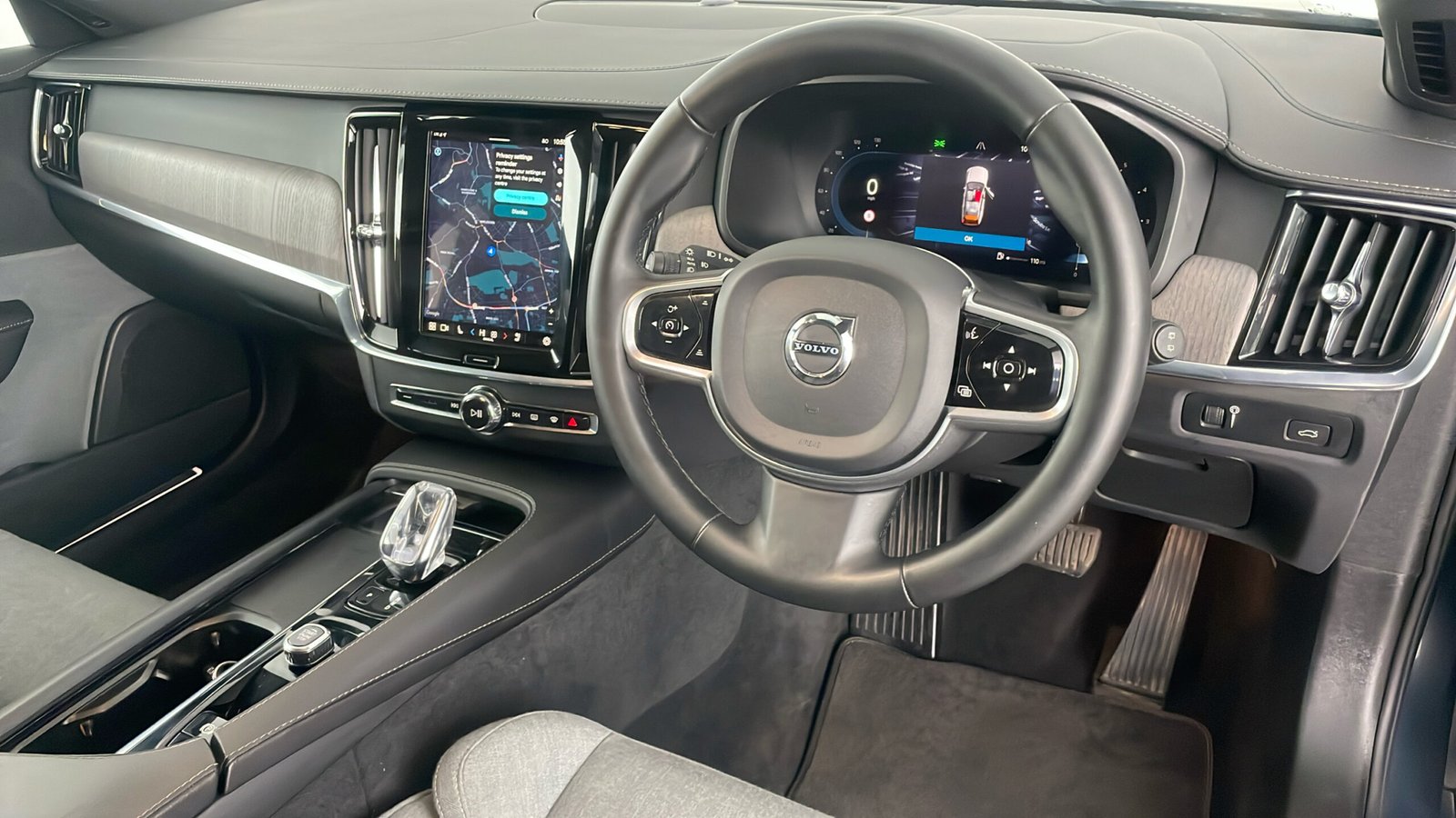 
								Volvo V90 Inscription B4 Mhev Auto 2021 full									