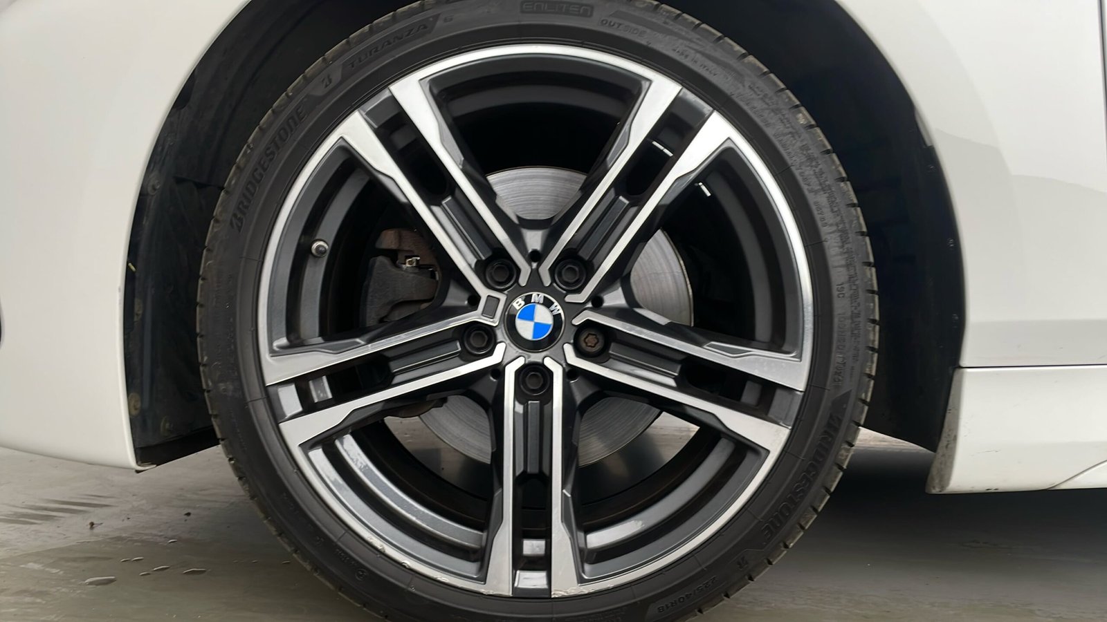 
								BMW 1 Series 1.5 116D M Sport 2023 full									